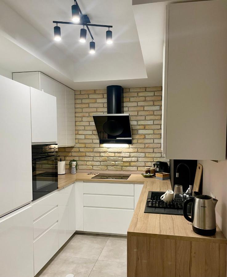 Apartments Sleep & Go Modlin Airport Nowy Dwór Mazowiecki Exterior photo