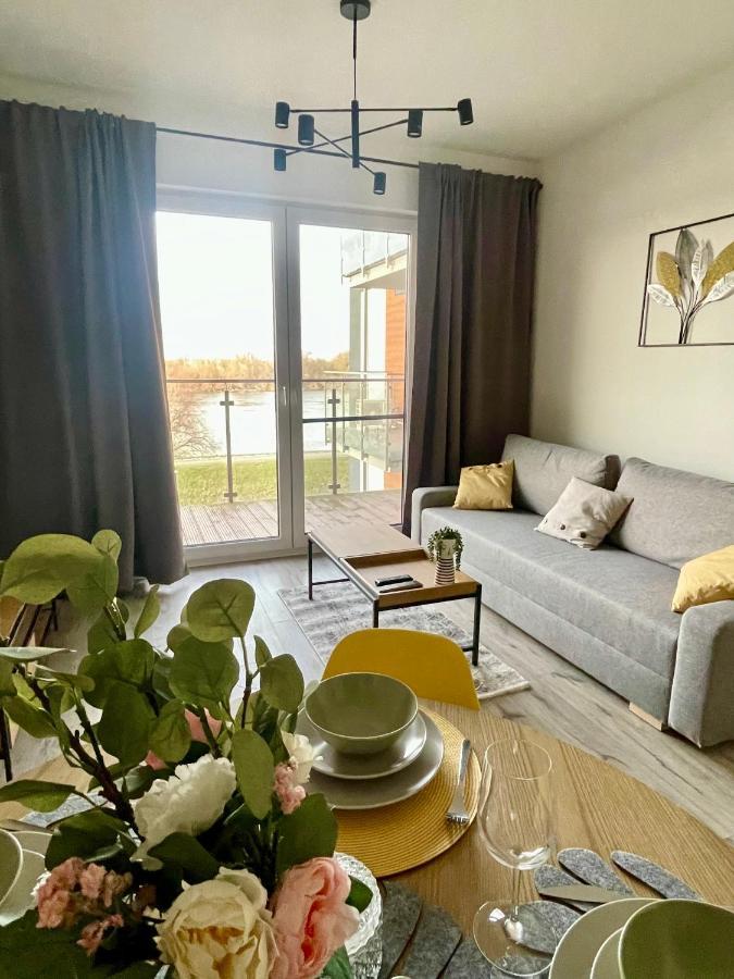 Apartments Sleep & Go Modlin Airport Nowy Dwór Mazowiecki Exterior photo